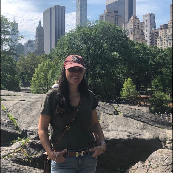 Meet your Posher, Janet - Picture 1 of 1